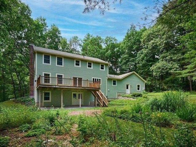 house with 4 bedroom, Southampton MA ES104233032