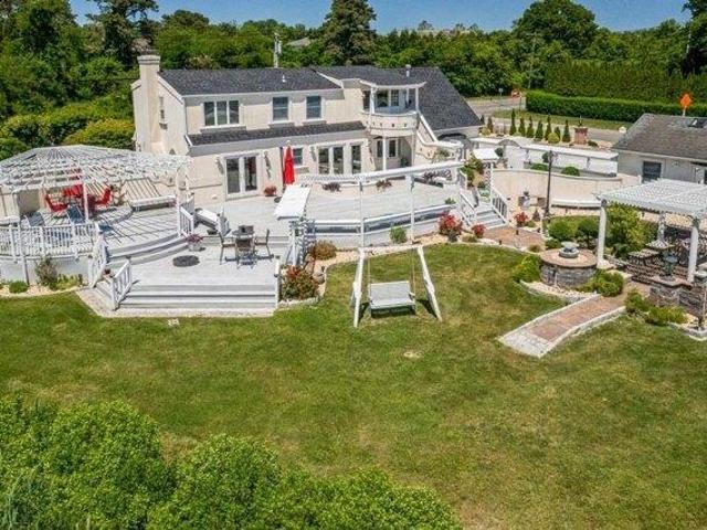 house with 4 bedroom, Southampton NY ES105289681