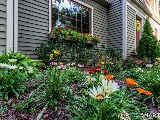 house with 4 bedroom, Southbury CT ES105560339