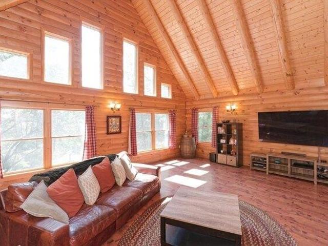 house with 4 bedroom, Southborough MA ES104567855