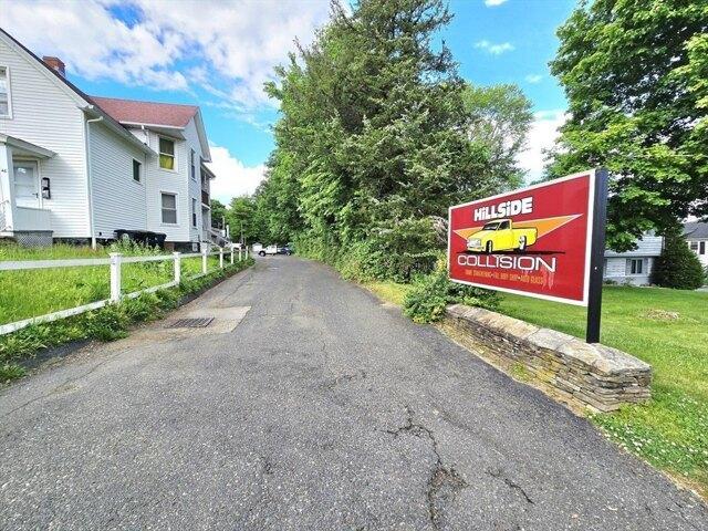 house with 4 bedroom, Southbridge MA ES104043343