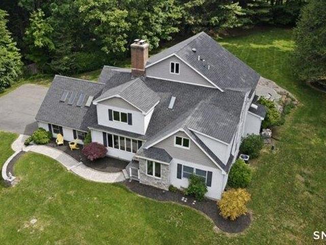 house with 4 bedroom, Southington CT ES104568035