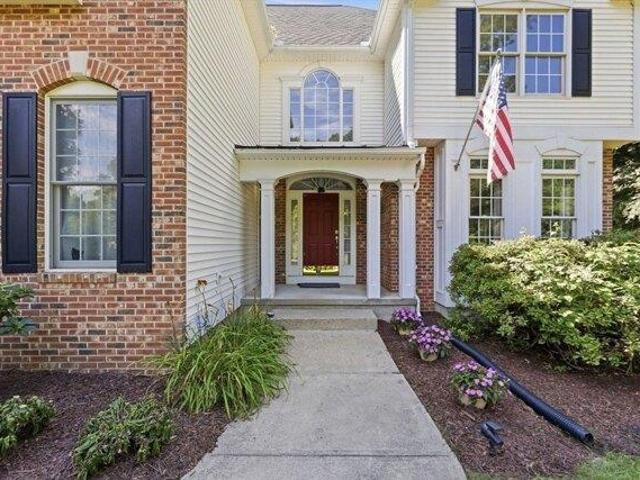 house with 4 bedroom, Southwick MA ES105558952