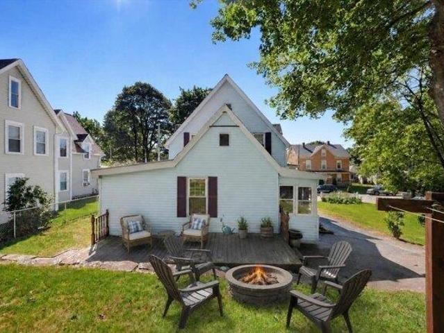 house with 4 bedroom, Spencer MA ES105418793