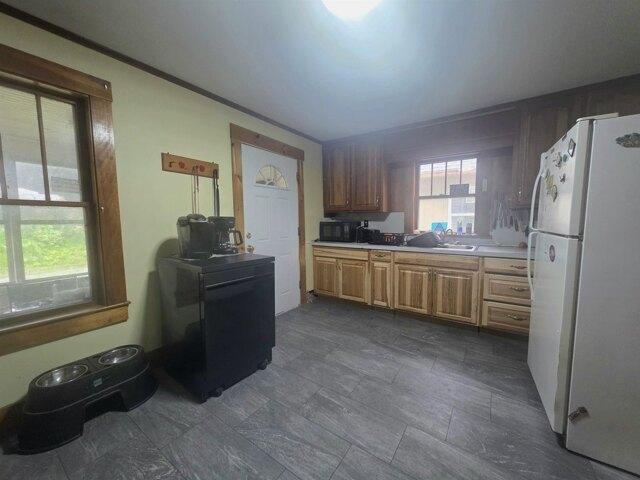house with 4 bedroom, Springfield VT ES105385244