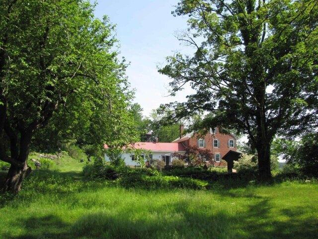 house with 4 bedroom, Springfield VT ES105496873
