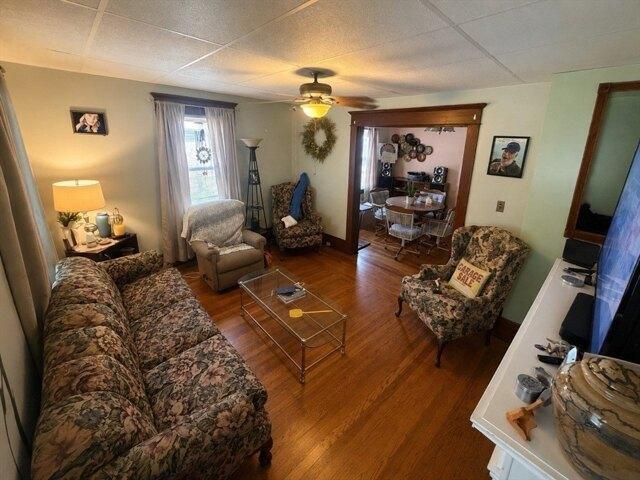 house with 4 bedroom, Springfield MA ES105314804