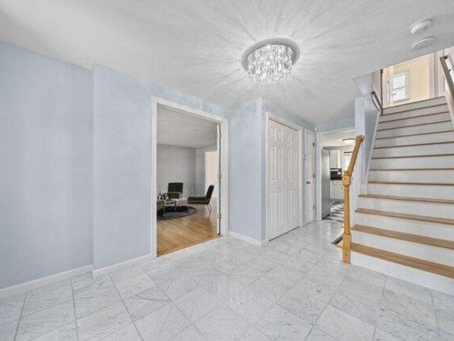 house with 4 bedroom, Stoughton MA ES105589248