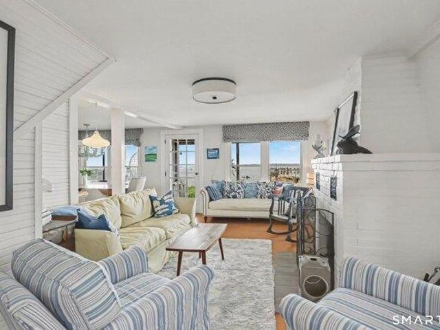 house with 4 bedroom, Stonington CT ES104848757