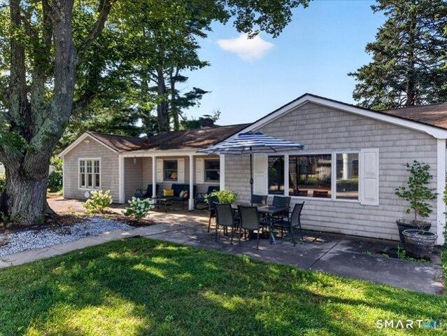 house with 4 bedroom, Stonington CT ES105697043