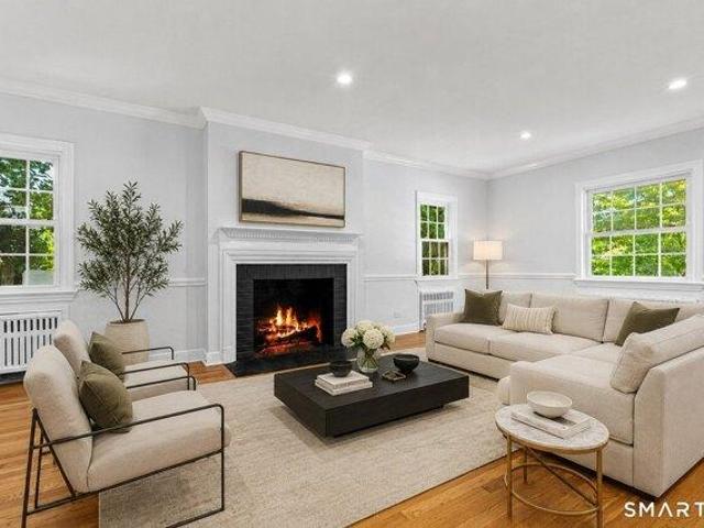 house with 4 bedroom, Stamford CT ES105441534