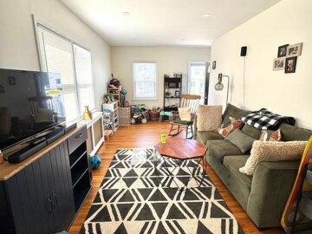 house with 4 bedroom, Stamford CT ES105426895