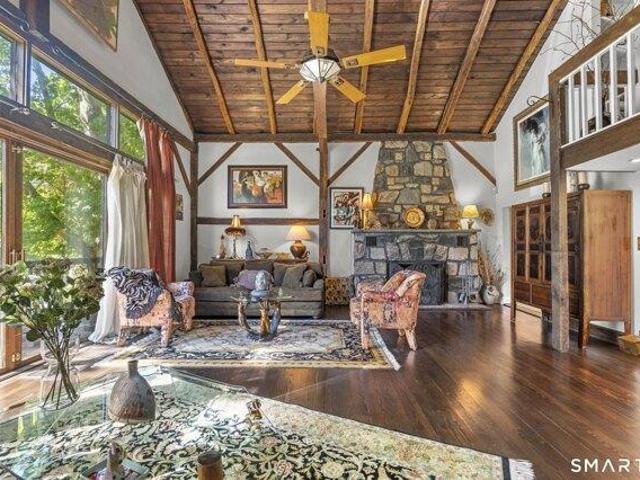 house with 4 bedroom, Stamford CT ES105439187