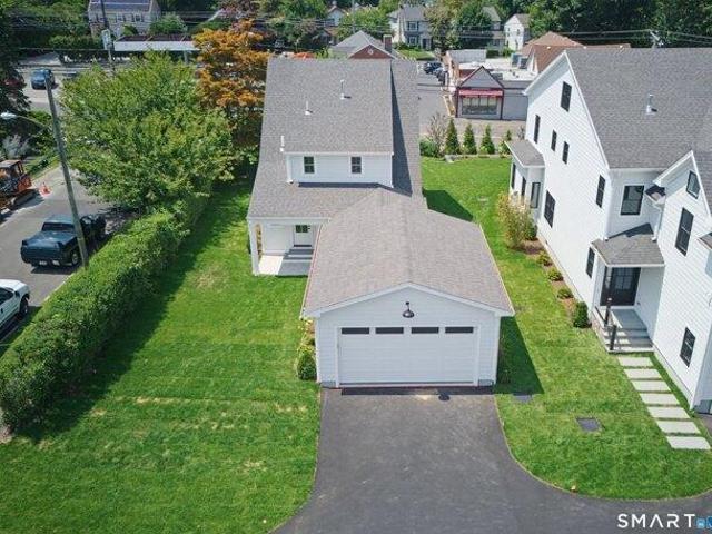 house with 4 bedroom, Stamford CT ES105553196