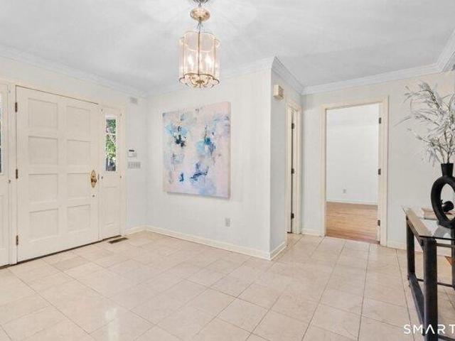 house with 4 bedroom, Stamford CT ES105557430