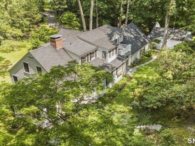 house with 4 bedroom, Stamford CT ES105534402