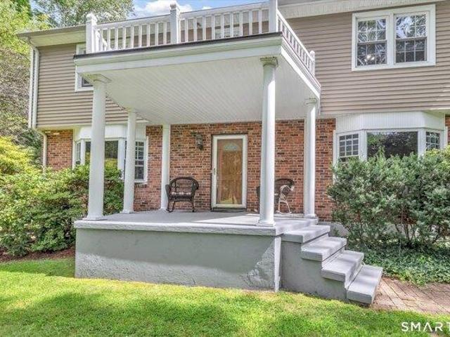 house with 4 bedroom, Stratford CT ES105438766
