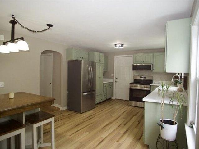 house with 4 bedroom, Sturbridge MA ES105258387