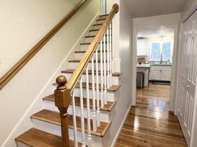 house with 4 bedroom, Sturbridge MA ES105629408