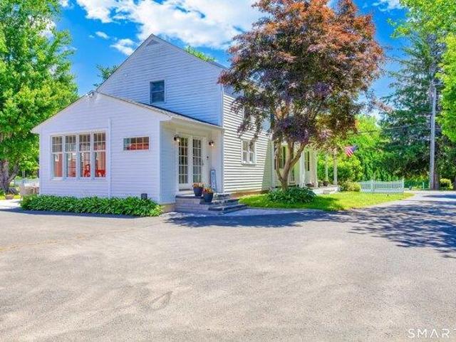 house with 4 bedroom, Suffield CT ES105126892