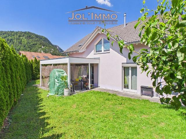 House with 5.5 rooms on sale in Moutier 165 m² | dreamo. Ch