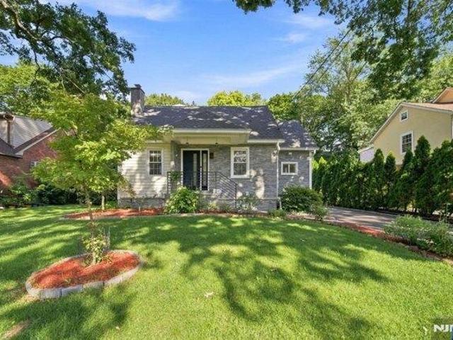 house with 5 bedroom, Tenafly NJ ES105512388