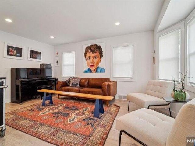 house with 5 bedroom, Tenafly NJ ES105679086
