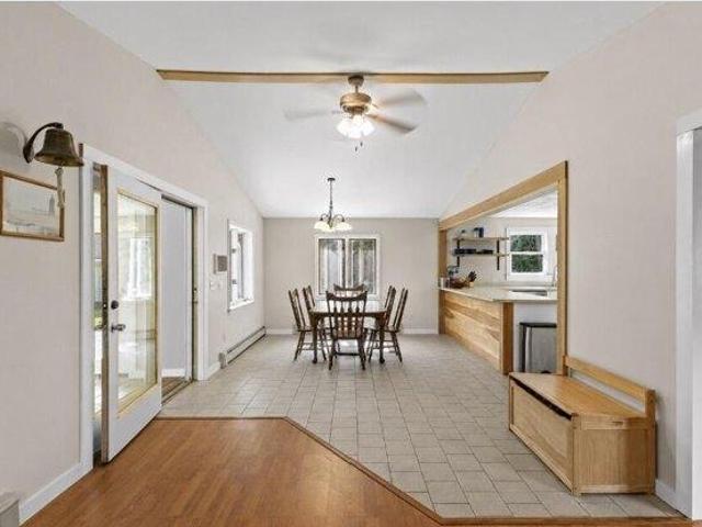 house with 5 bedroom, Trenton ME ES105999528