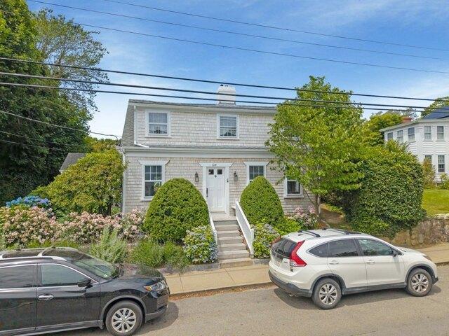 house with 5 bedroom, Vineyard Haven MA ES105662565