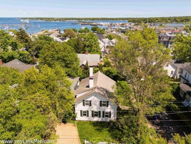 house with 5 bedroom, Vineyard Haven MA ES105611572