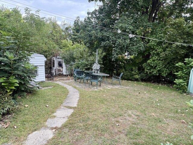house with 5 bedroom, Watertown MA ES105633735