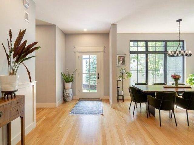 house with 5 bedroom, Wellesley MA ES105477093