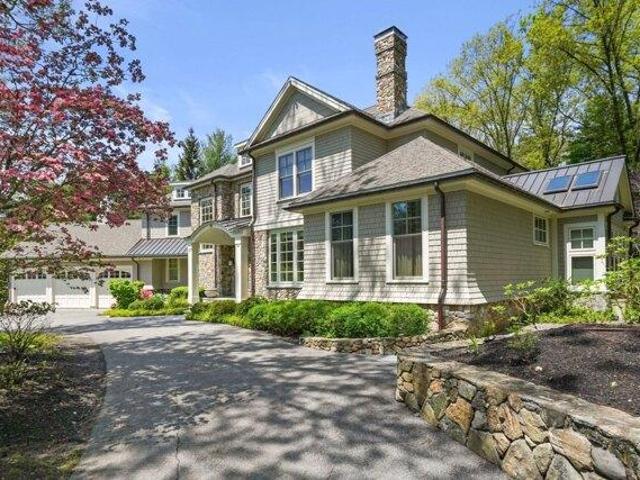 house with 5 bedroom, Wellesley MA ES105493933