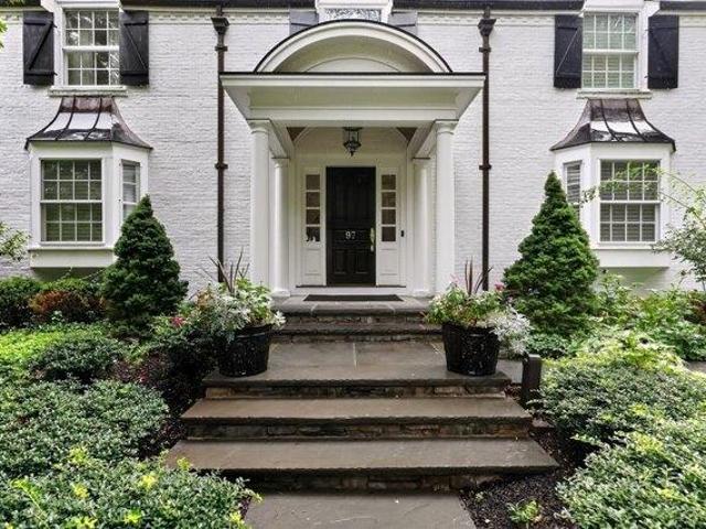 house with 5 bedroom, Wellesley MA ES105515991