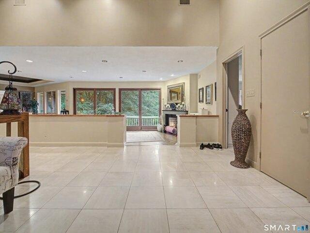 house with 5 bedroom, West Hartford CT ES105532465