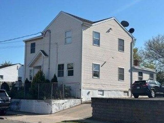 house with 5 bedroom, West Haven CT ES105427762