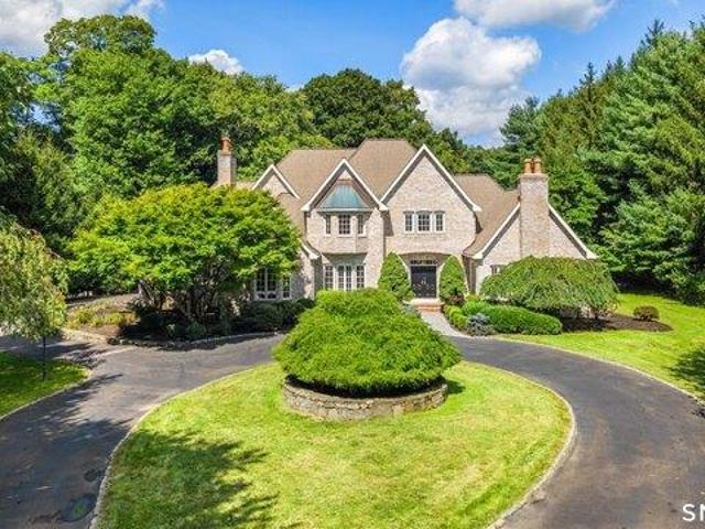house with 5 bedroom, Weston CT ES105557724