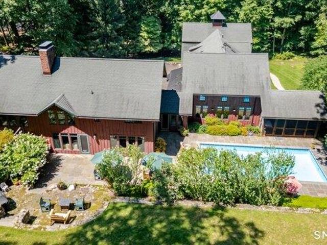 house with 5 bedroom, Weston CT ES105576662