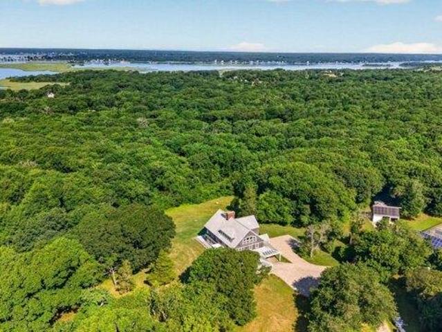 house with 5 bedroom, Westport MA ES105476635