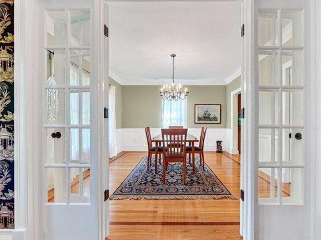 house with 5 bedroom, Westwood MA ES105632653