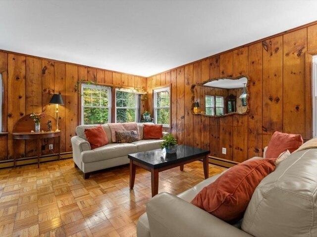 house with 5 bedroom, Westwood MA ES106052611