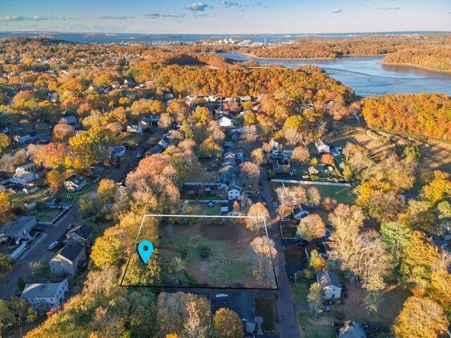 house with 5 bedroom, Weymouth MA ES105422983