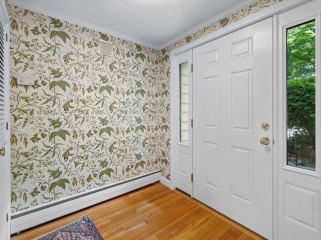 house with 5 bedroom, Winchester MA ES105611665