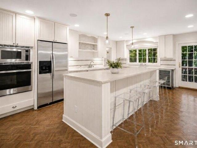 house with 5 bedroom, Wilton CT ES105494292