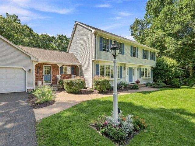 house with 5 bedroom, Wilbraham MA ES105590809