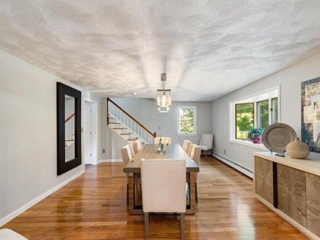 house with 5 bedroom, Wilmington MA ES105399779