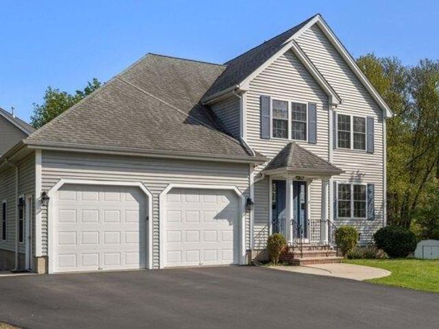 house with 5 bedroom, Woburn MA ES105514386