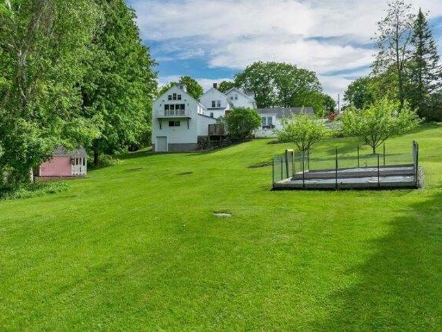 house with 5 bedroom, Wolfeboro NH ES105652153