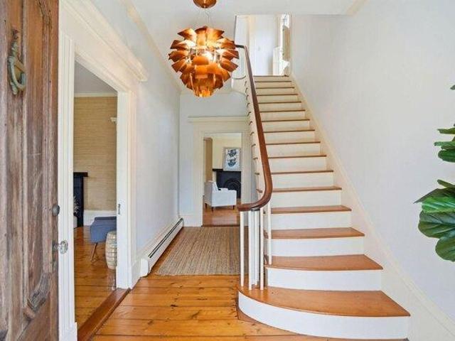 house with 5 bedroom, Yarmouth Port MA ES106014526