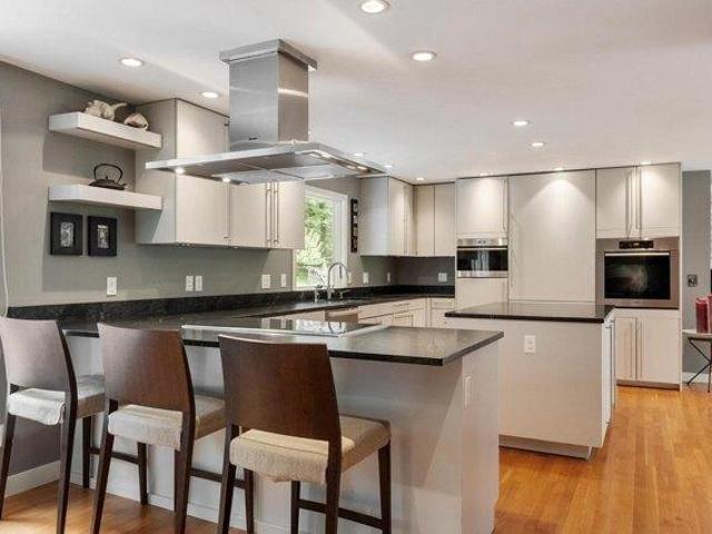 house with 5 bedroom, Acton MA ES105403087